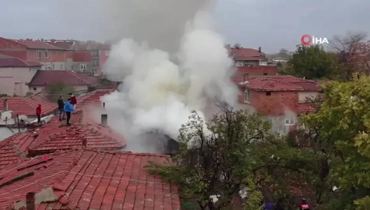 Edirne’de Gecekondu Yangını: Bir Kişi Dumandan Etkilendi